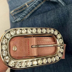 ❤️FREE ❤️Girls Vero Moda Blush Pink Leather  Belt-Silver Tone Jewelled Buckle